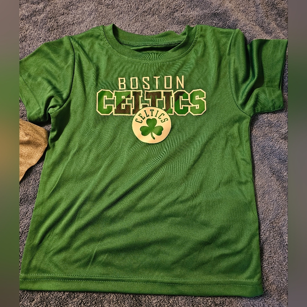 NBA Green and Gray Short Sleeve Tees for Casual Style - Picture 3 of 9